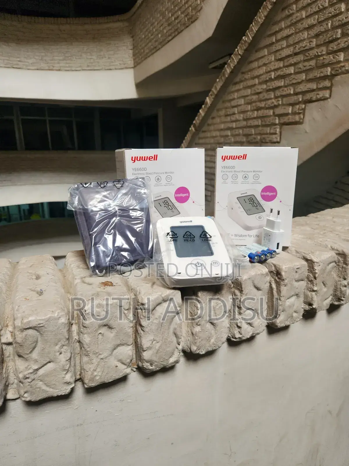 Blood Pressuer Monitor字母digital Blood Pressuer Monitor廟會brand New Bp