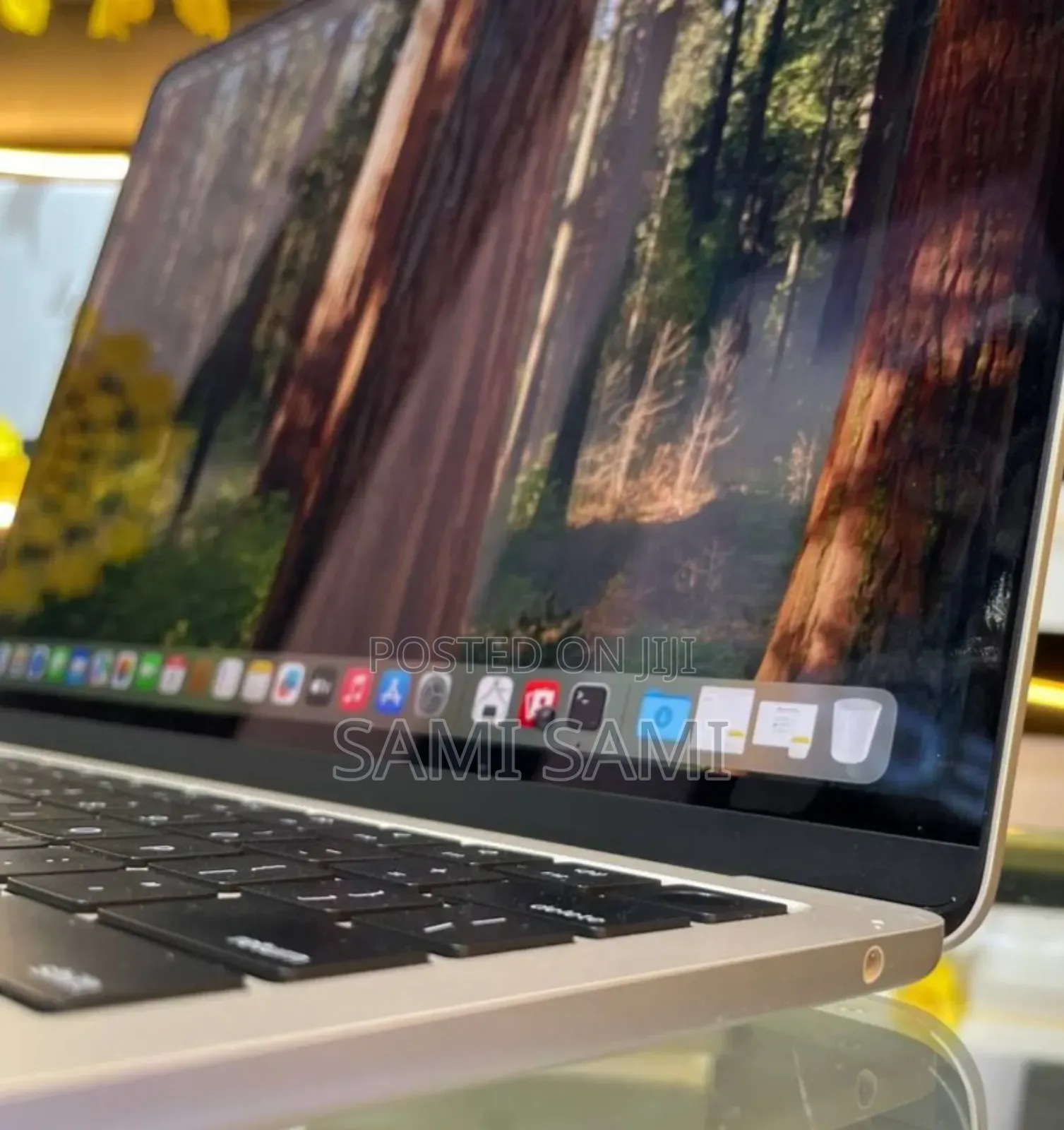 New Apple MacBook Air 2024 M3 13-Inch 16GB Intel Core M3 SSD 512GB