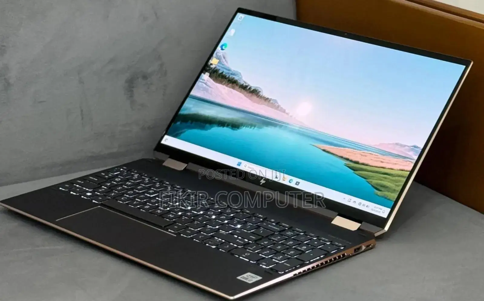 New Laptop HP Spectre X360 15 16GB Intel Core I5 SSD 512GB