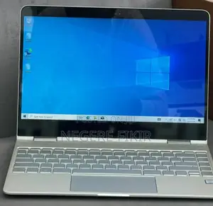 New Laptop HP Spectra 13 8GB Intel Core I7 SSD 512GB