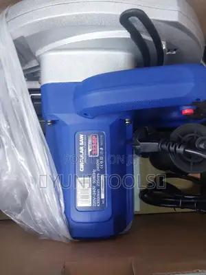 Photo - Circular Saw