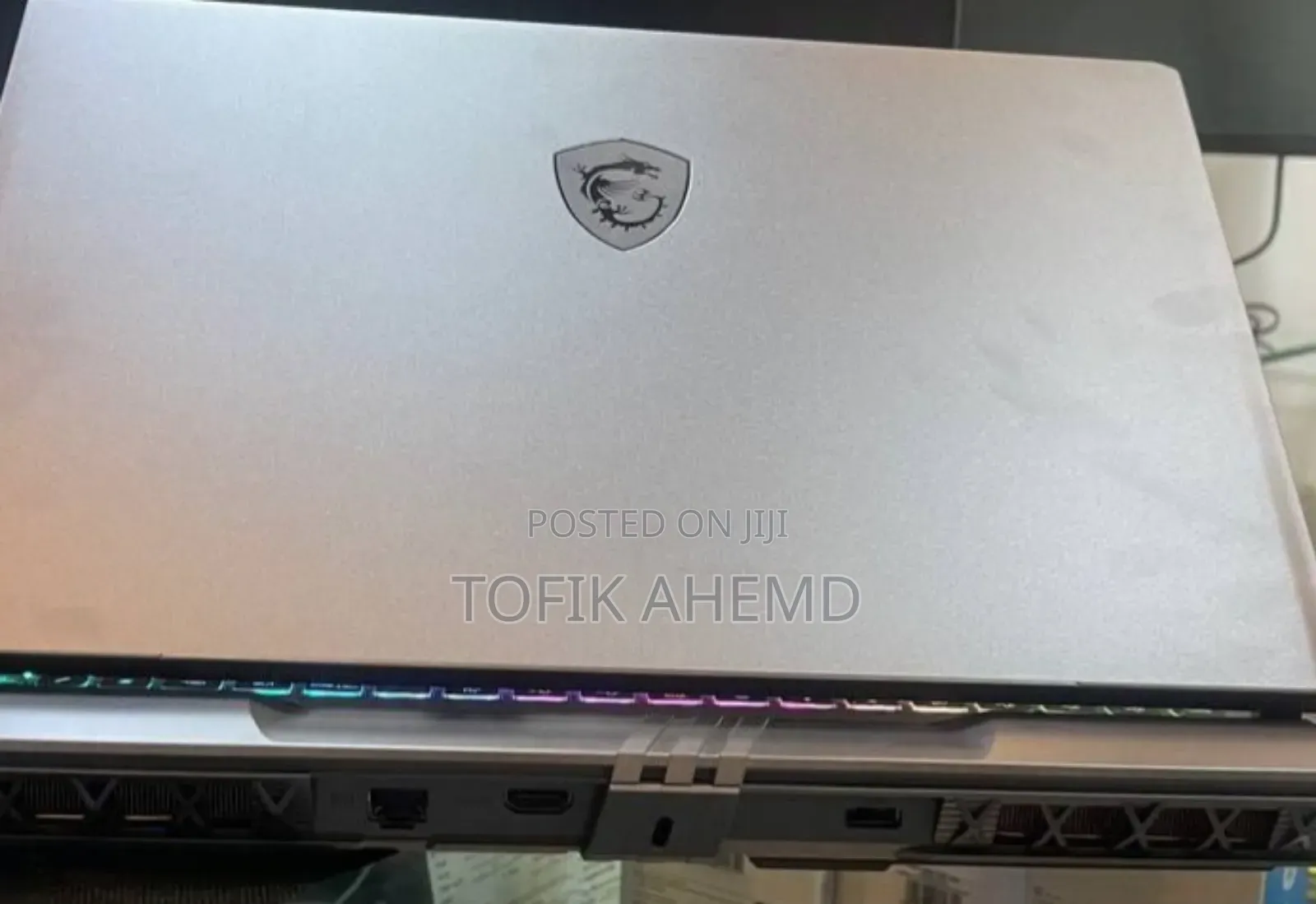 New Laptop MSI Vector 16 HX AI A2XWIG 16GB Intel Core Ultra 7 SSD 1T