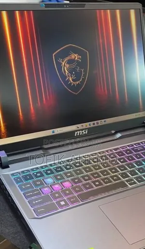 New Laptop MSI Vector 16 HX AI A2XWIG 16GB Intel Core Ultra 7 SSD 1T