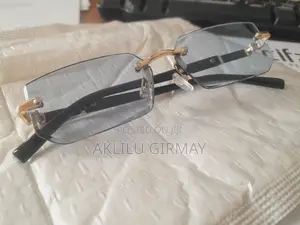 Photo - Rimless Orginal Sunglasses For Men And Women ( Unisex)
