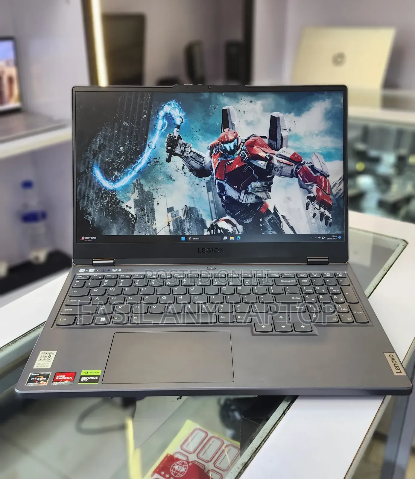 New Laptop Lenovo Legion 5 16GB AMD Ryzen 7 SSD 1T