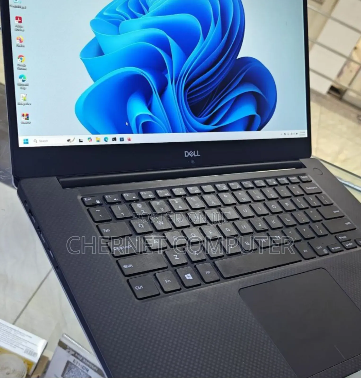 New Laptop Dell 32GB Intel Core I7 SSD 1T