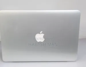 New Laptop Apple MacBook Pro 2015 8GB Intel Core I5 SSD 256GB