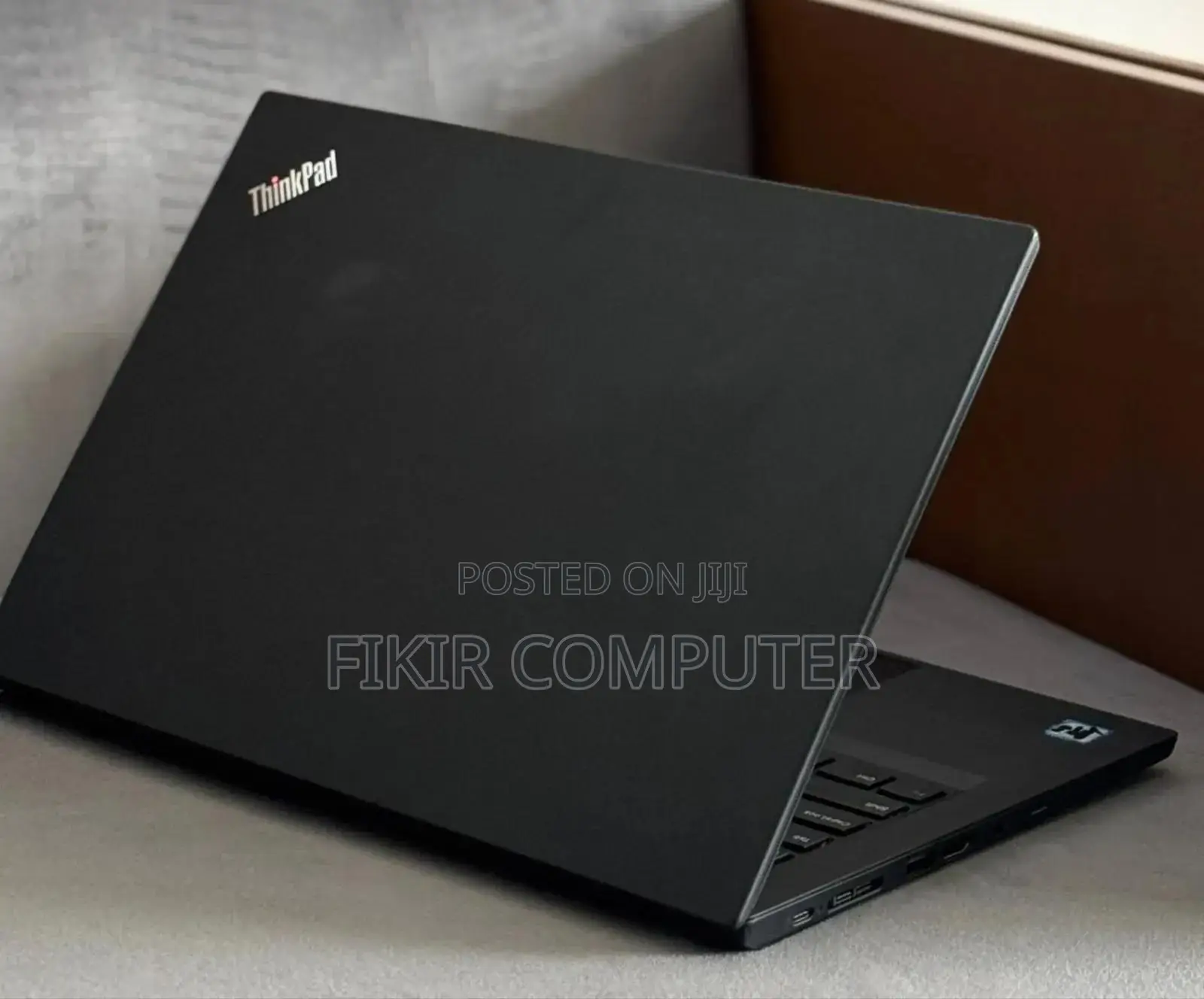 New Laptop Lenovo Thinkpad T490s 8GB Intel Core i5 SSD 256GB