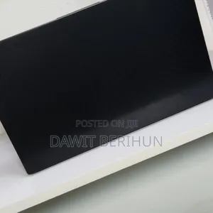 New Laptop Lenovo V15 8GB AMD Ryzen 3 SSD 256GB