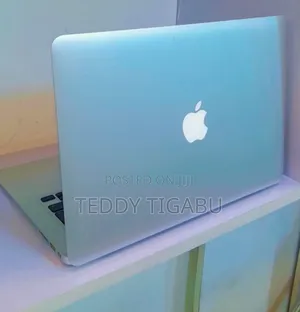 New Laptop Apple MacBook Air 2017 8GB Intel Core I5 SSD 256GB