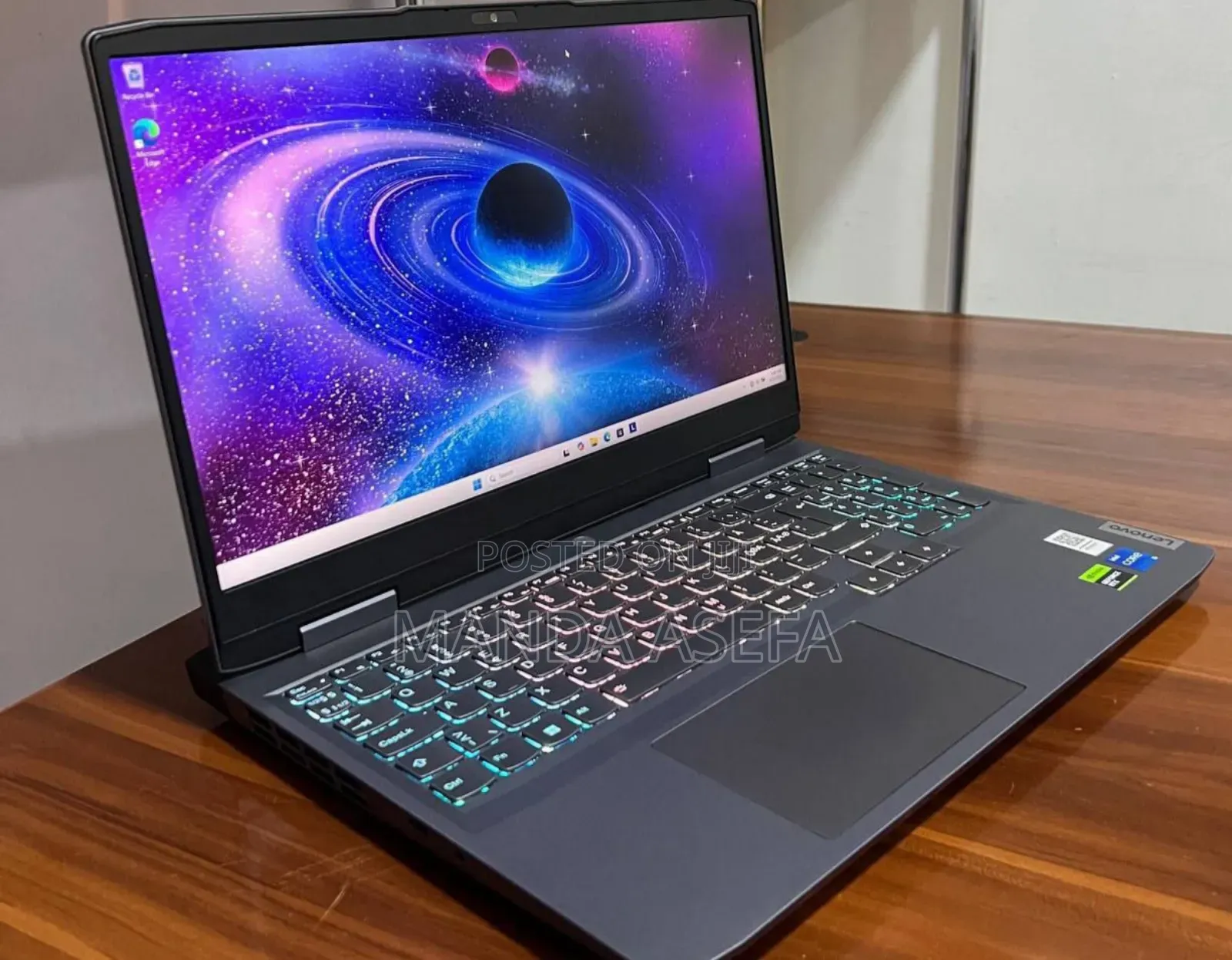 New Laptop Lenovo LOQ 15IRH8 16GB Intel Core I5 SSD 512GB