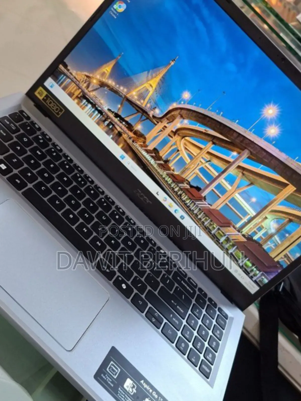 New Laptop Acer 8GB Intel Core I3 SSD 128GB