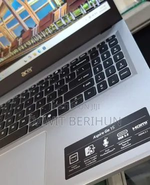 New Laptop Acer 8GB Intel Core I3 SSD 128GB