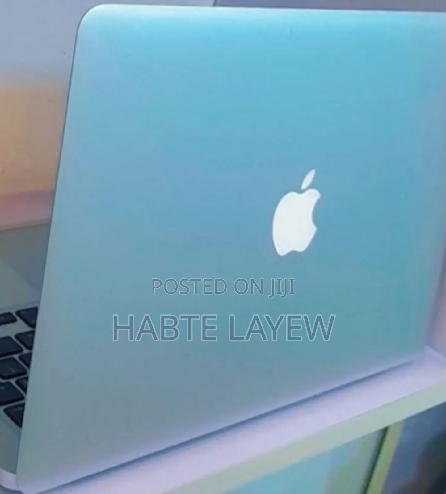 New Laptop Apple MacBook Pro 2017 8GB Intel Core I5 SSD 256GB