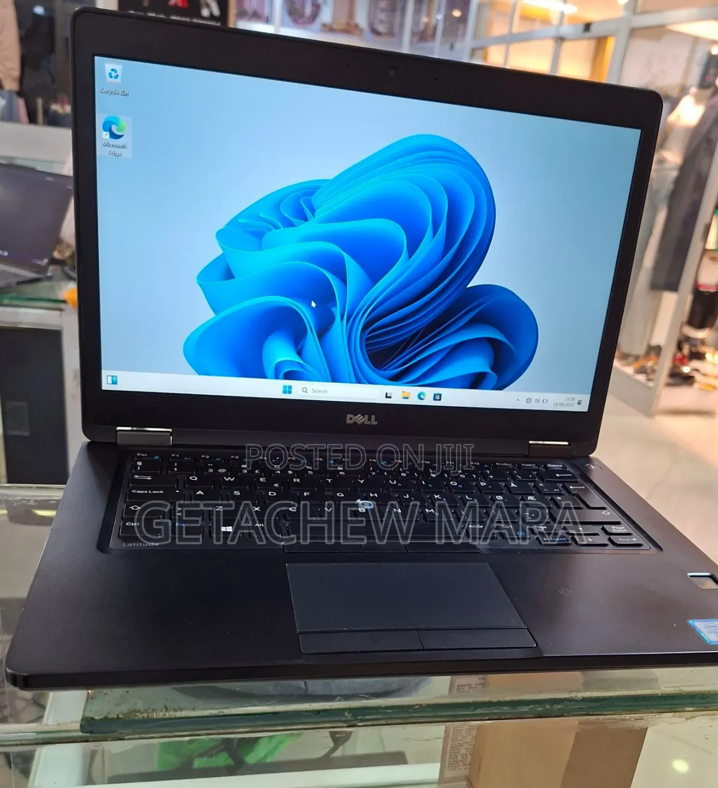 New Laptop Dell Latitude 5310 8GB Intel Core I5 SSD 256GB