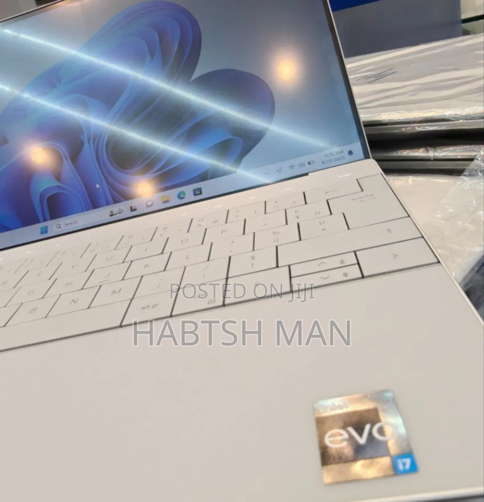 New Laptop Dell XPS 13 32GB Intel Core I7 SSD 1T