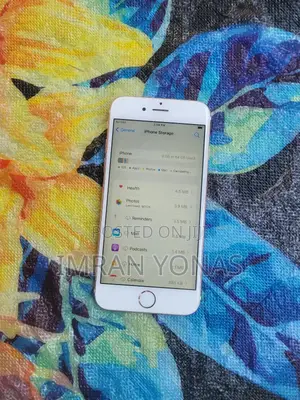 Apple iPhone 6s 64 GB Gold