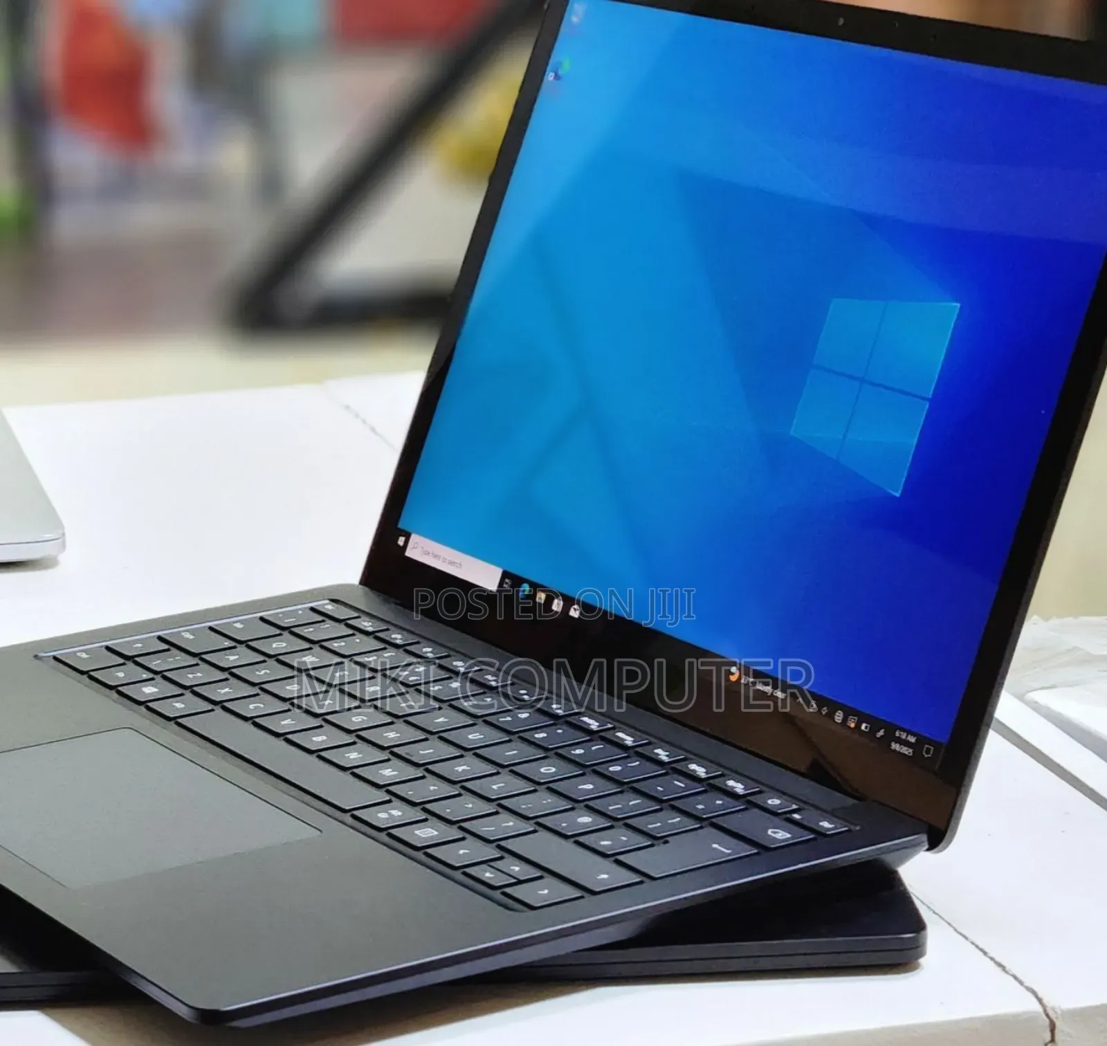 New Laptop Microsoft Surface 16GB Intel Core I7 SSD 512GB