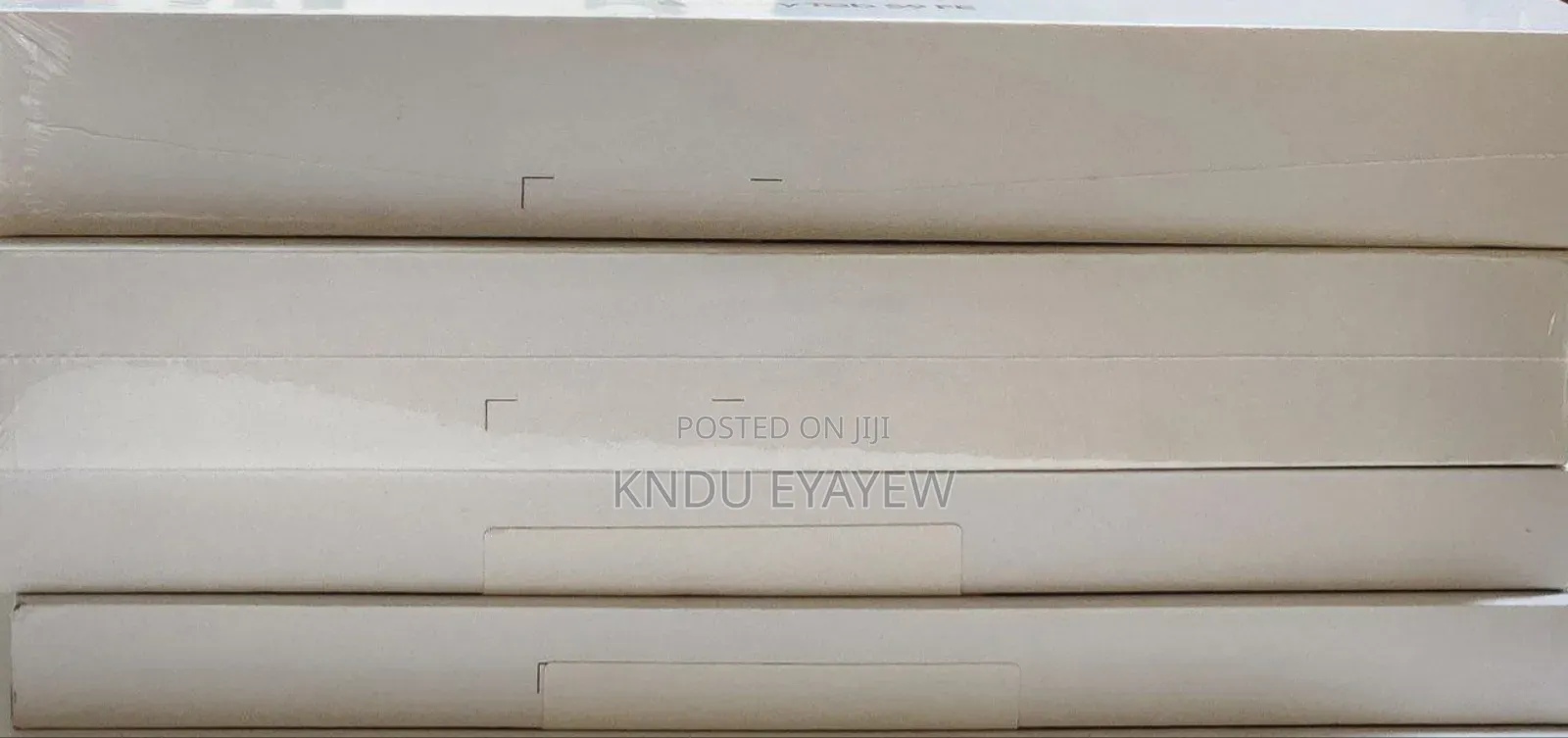 New Laptop Samsung Galaxy Book 2 6GB SSD 128GB