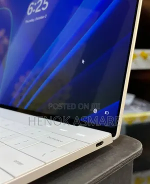 New Laptop Dell XPS 13 16GB Intel Core I7 SSD 512GB