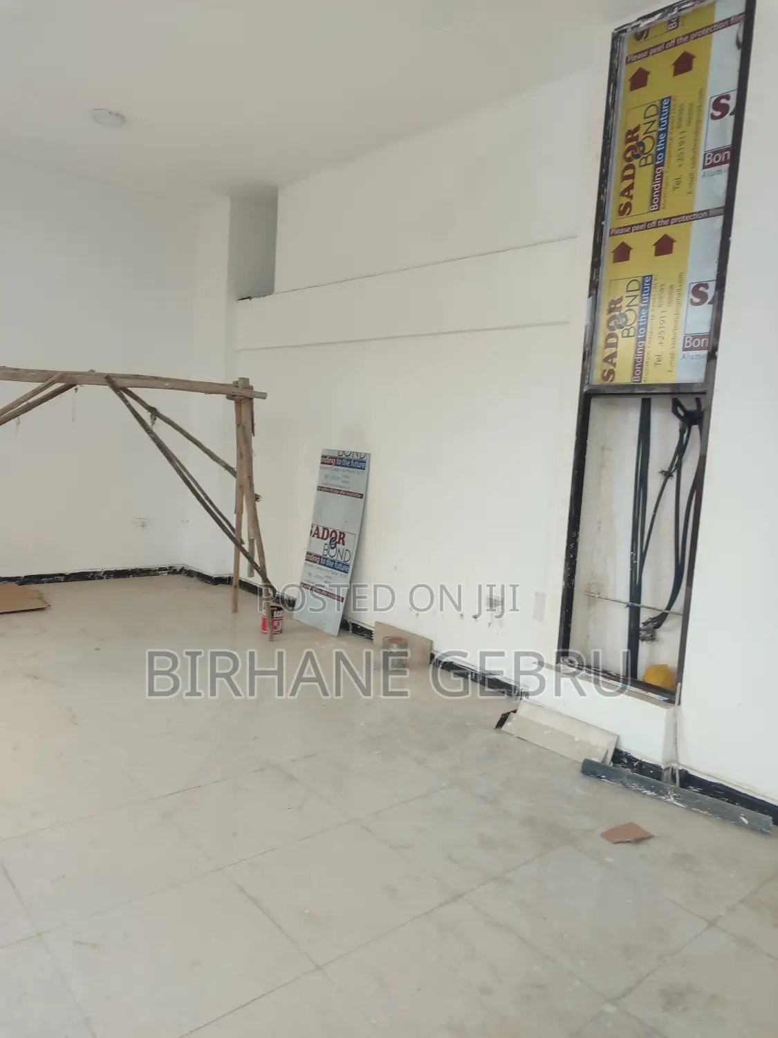 Shopping Rent for Eletronics.Garment Sho Room Cafe and Other