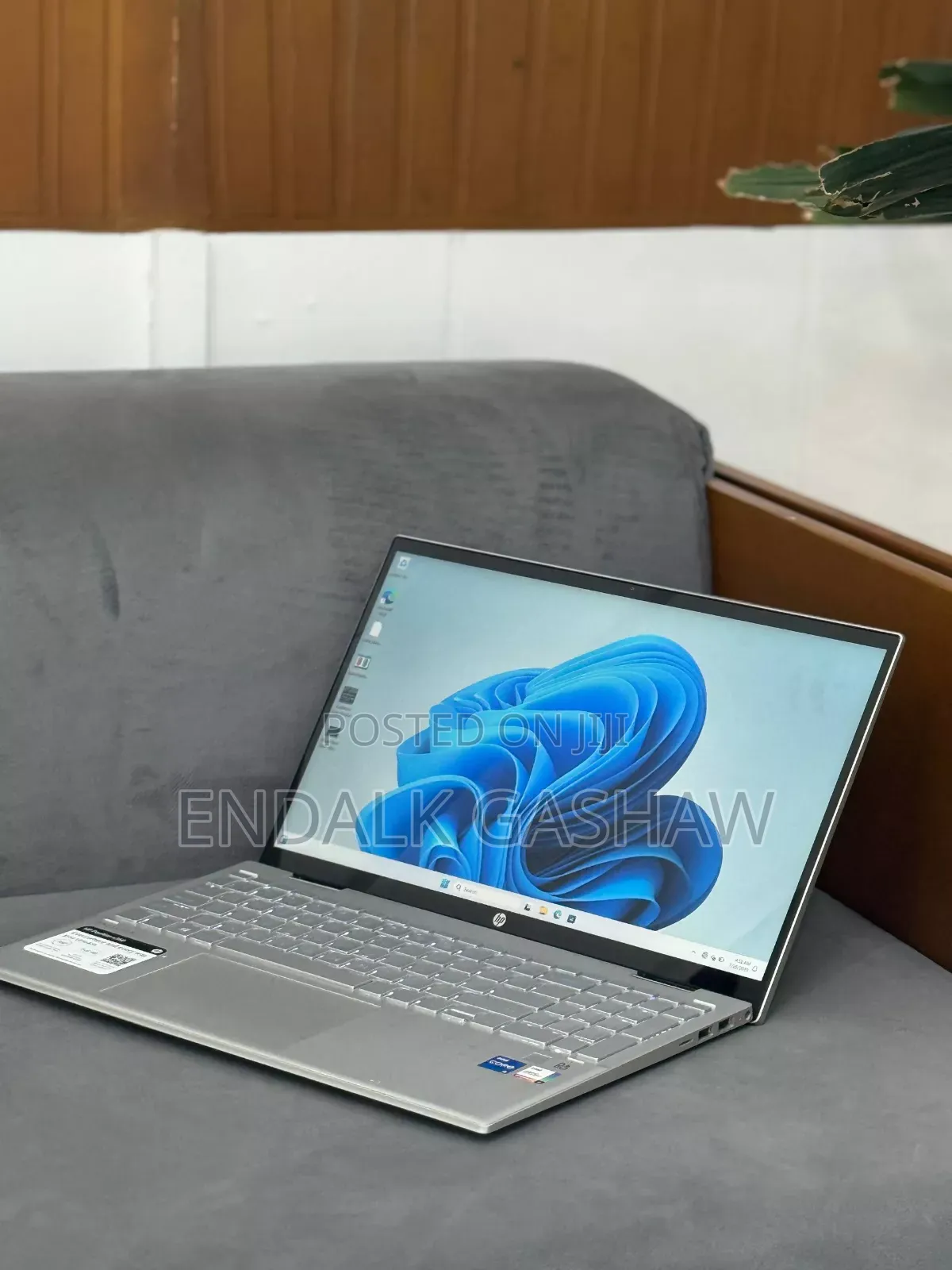 New Laptop HP Pavilion X360 16GB Intel Core I5 SSD 512GB