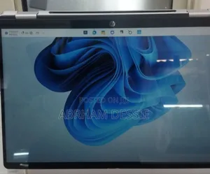 New Laptop HP OmniBook 5 Flip 16GB Intel Core I7 SSD 1T