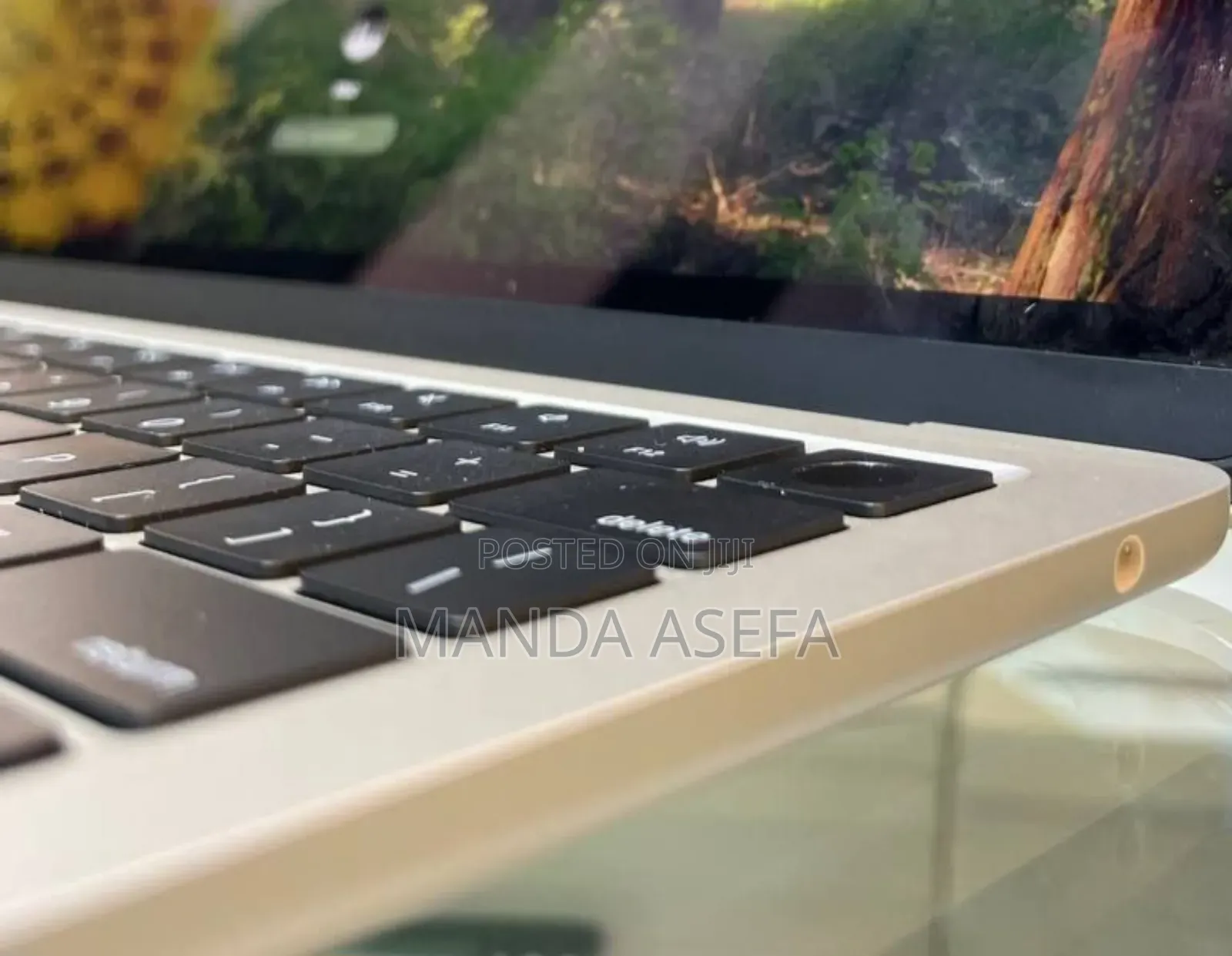 New Laptop Apple MacBook Air 2022 M2 8GB Apple M2 SSD 256GB