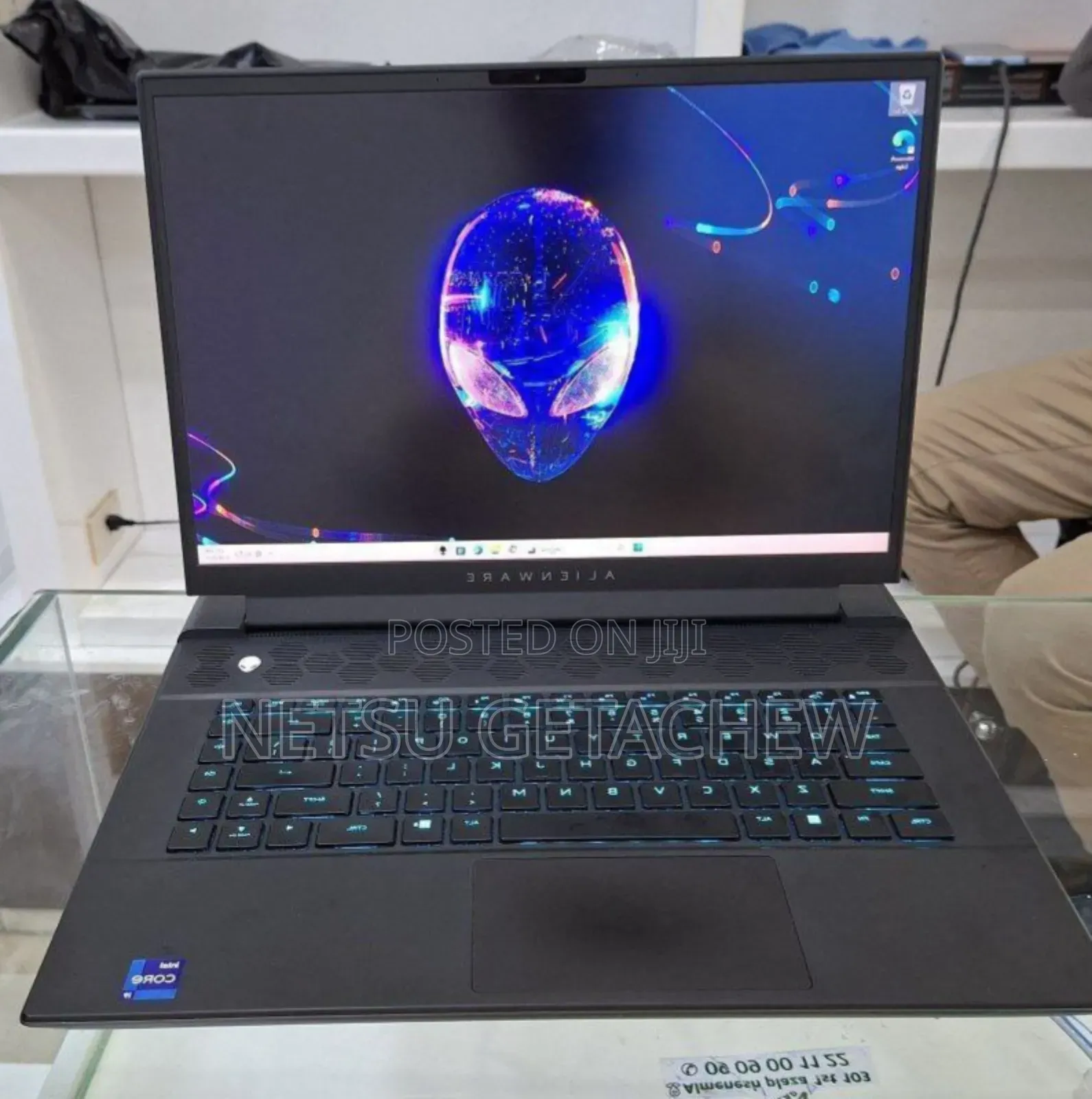 New Laptop Alienware M17x R2 16GB Intel Core I9 SSD 1T