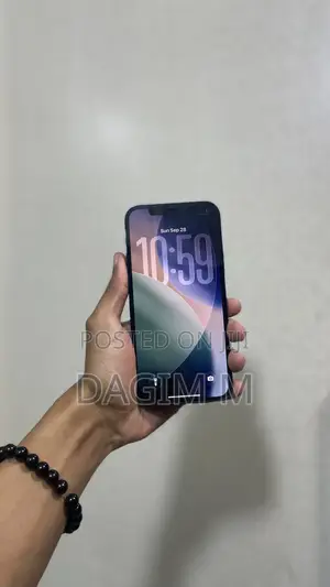 Photo - Apple iPhone 12 128 GB Blue