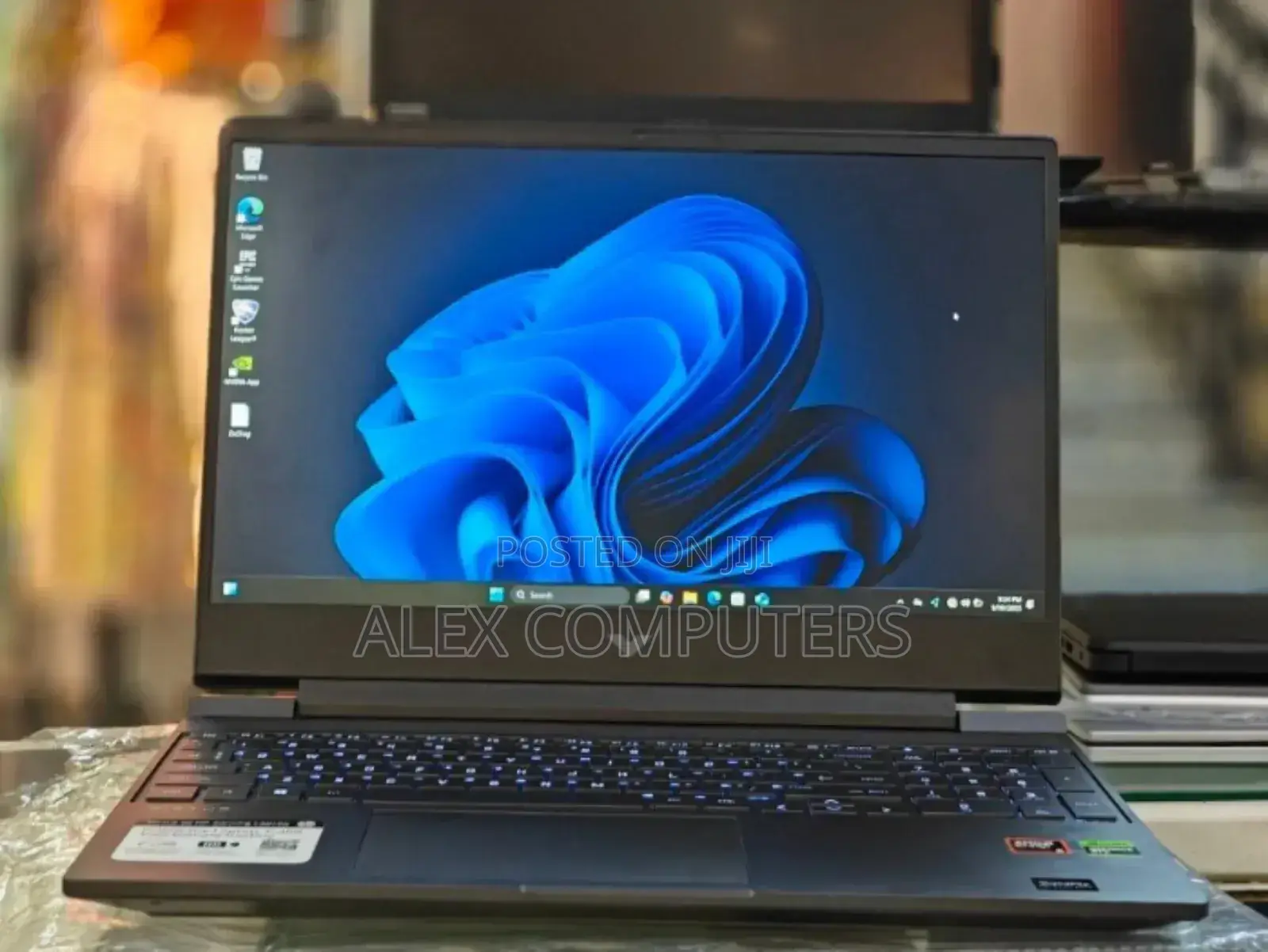New Laptop HP Victus 16 16GB AMD Ryzen 5 SSD 512GB