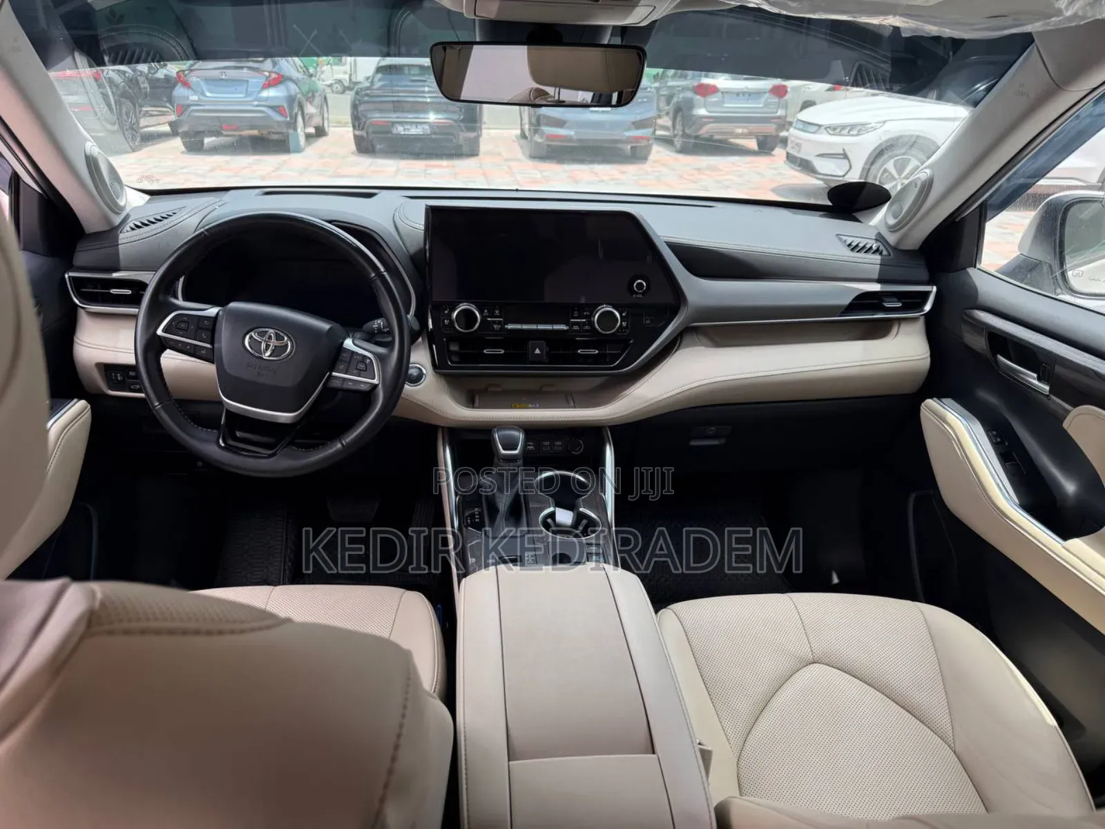 Toyota Highlander 2024 White