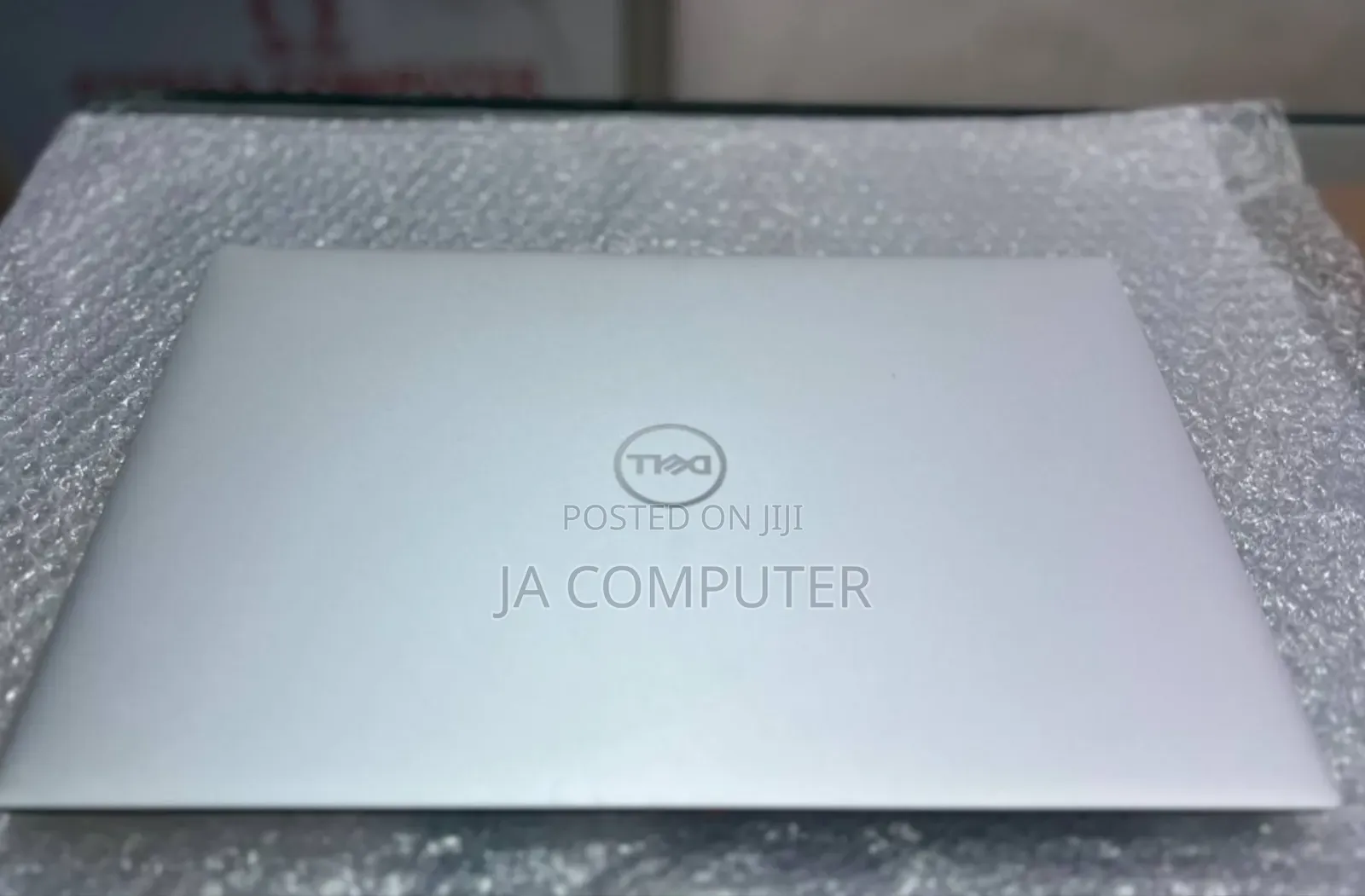 New Laptop Dell Precision 5540 16GB Intel Core I7 SSD 512GB