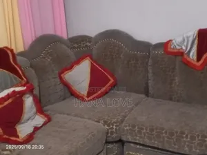 አስቸኮይ ሶፊ ሽያጭ