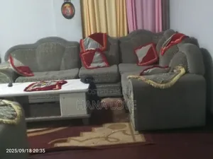 አስቸኮይ ሶፊ ሽያጭ