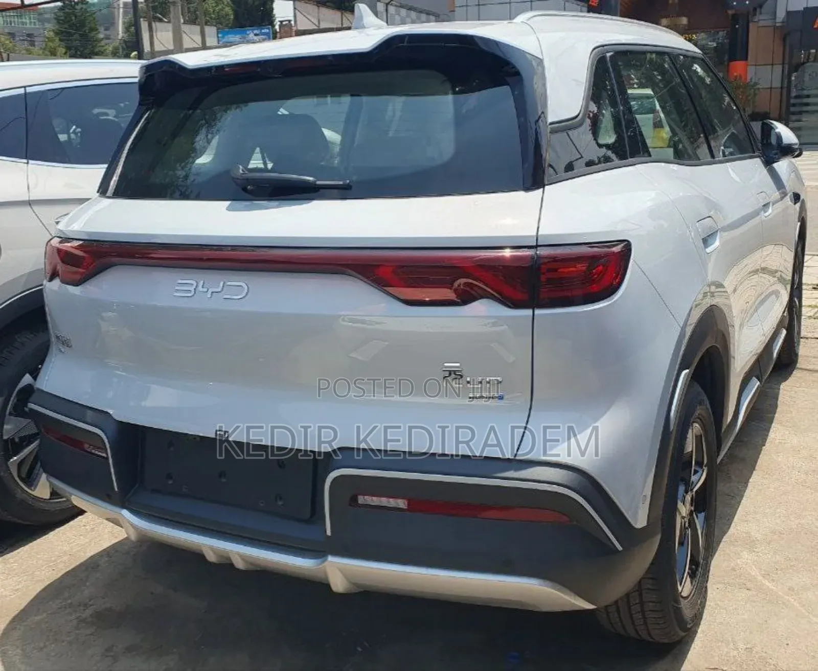 BYD Yuan Up 2025 Silver