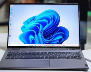 New Laptop Lenovo Yoga 7i 16GB Intel Core I7 SSD 512GB