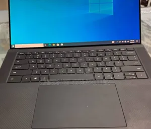 New Laptop Dell 16GB Intel Core I7 SSD 512GB