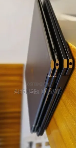 New Laptop HP Spectre X360 32GB Intel Core I7 SSD 2T