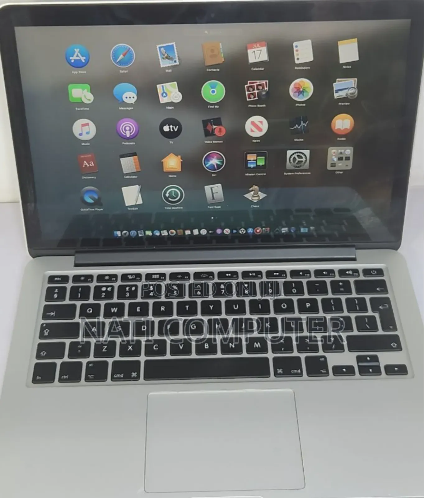 New Laptop Apple MacBook 2015 8GB Intel Core I5 SSD 256GB