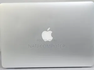 New Laptop Apple MacBook 2015 8GB Intel Core I5 SSD 256GB