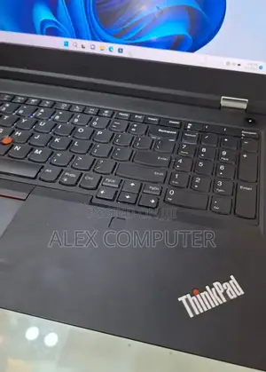 New Laptop Lenovo 16GB Intel Core I7 SSD 256GB