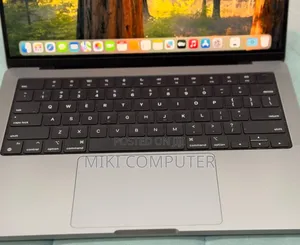 New Laptop Apple MacBook Pro M1 16GB Intel SSD 512GB