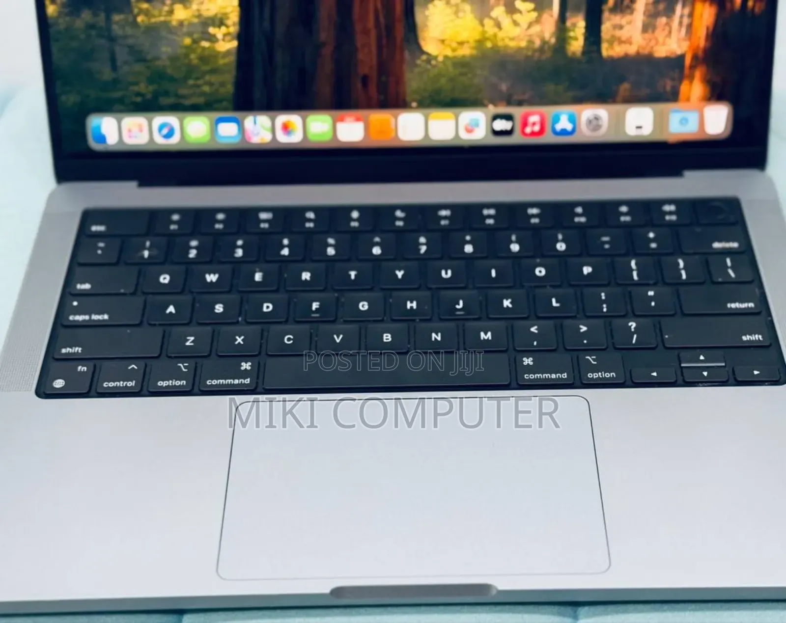 New Laptop Apple MacBook Pro M1 16GB Intel SSD 512GB