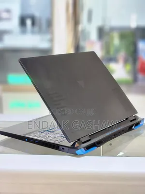 New Laptop Acer Predator Helios 300 16GB Intel Core I9 SSD 1T