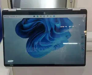 New Laptop HP OmniBook 5 14" 16GB SSD 1T