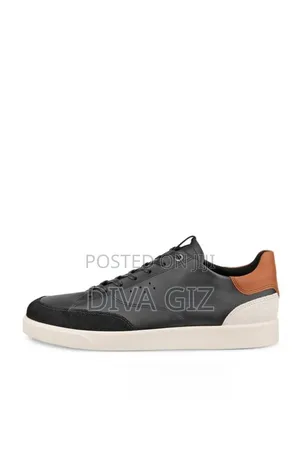 Photo - 24,500 Birr
Ecco Street Lite Leather Sneakers