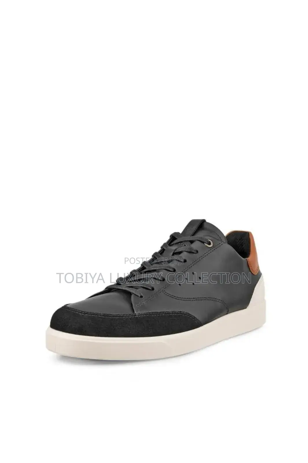 28000 Birr
Ecco Street Lite Leather Sneakers