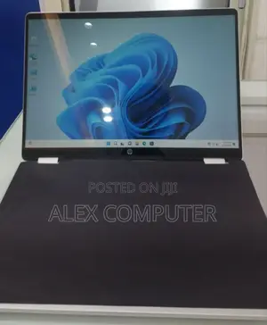 New Laptop HP OmniBook 5 14" 16GB SSD 1T