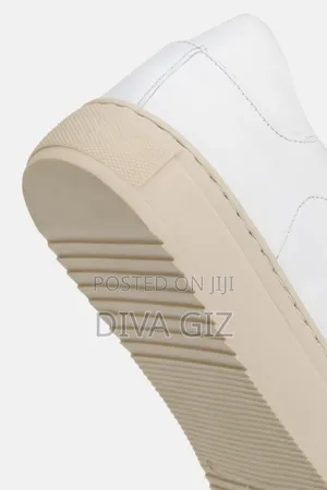 20,500 Birr
Gordon Bros Leather Sneakers